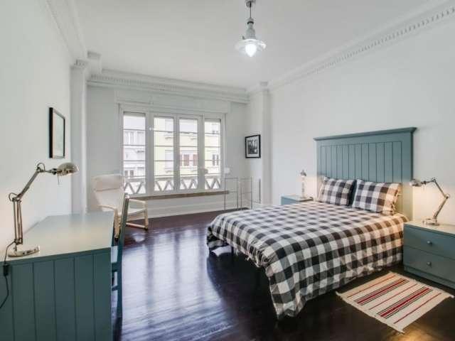 Quarto alugar em Saldanha, Lisboa