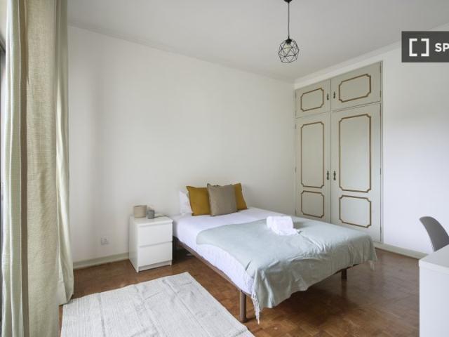 Quarto alugar em Lisboa