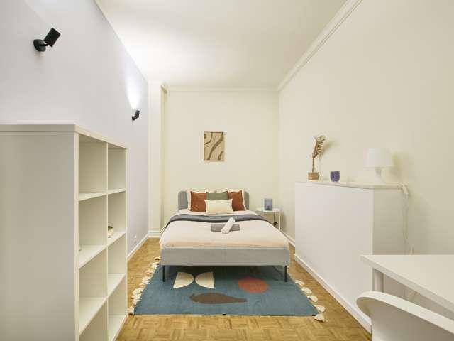 Quarto alugar em Quinta do Lambert, Lisboa