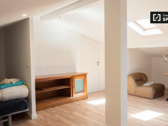 Quarto alugar em Bairro das Caixas, Cascais