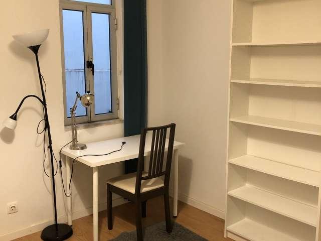 Quarto alugar em Avenidas Novas, Lisboa