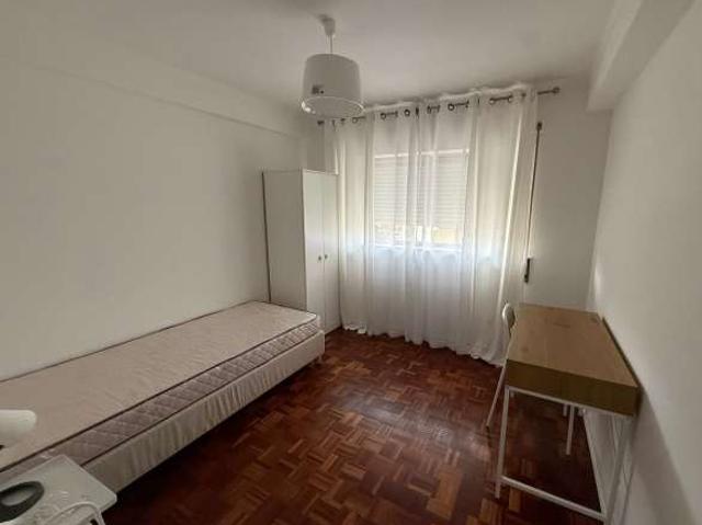 Quarto alugar em Coimbrã, Coimbra