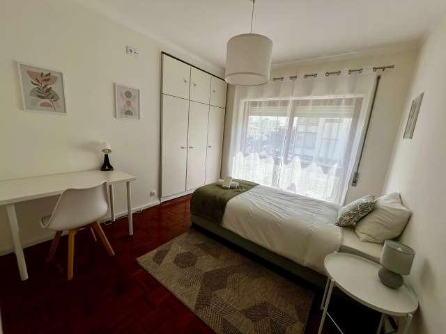 Quarto alugar em Avilhó, Matosinhos