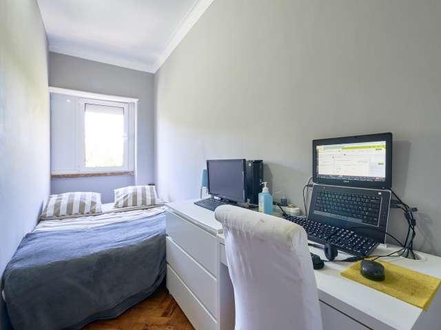 Quarto alugar em Falagueira, Amadora