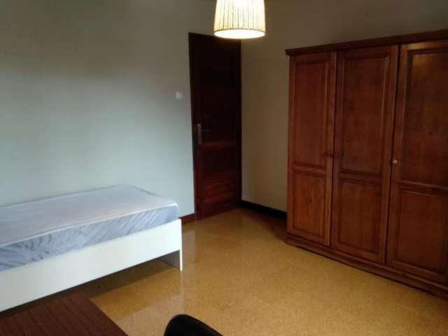 Quarto alugar em Bica Velha, Porto