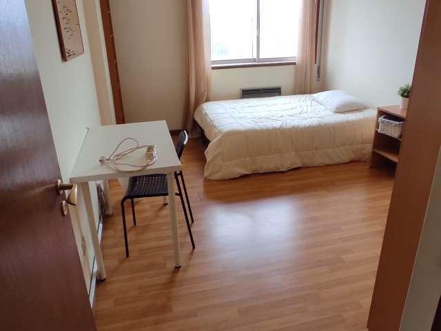 Quarto alugar em Porto