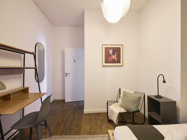 Quarto alugar em São Bento, Lisboa