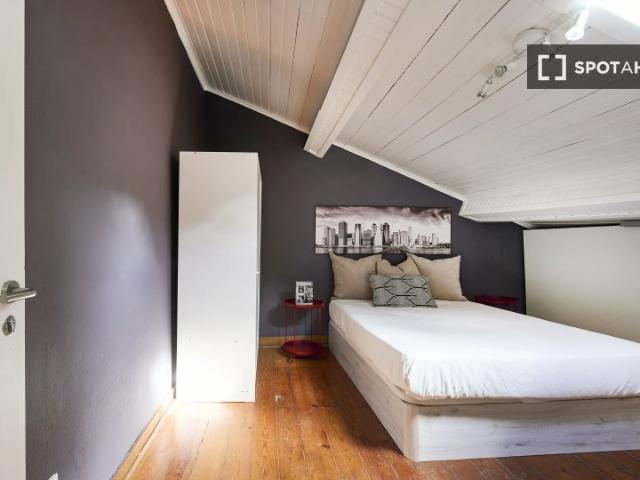 Quarto alugar em Santa Maria Maior, Lisboa