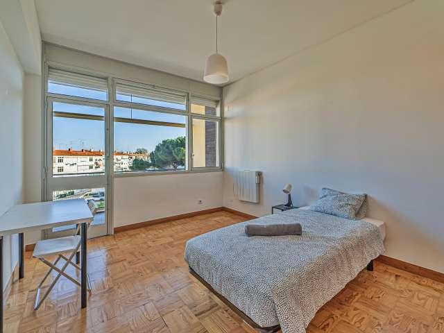 Quarto alugar em Olivais, Lisboa