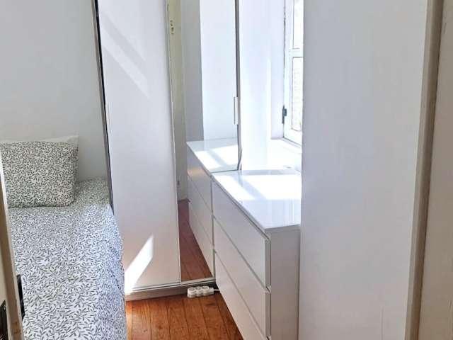 Quarto alugar em Misericórdia, Lisboa