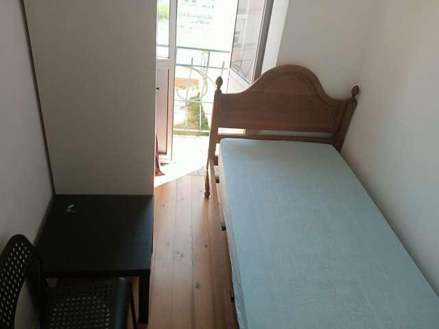 Quarto alugar em Lisboa