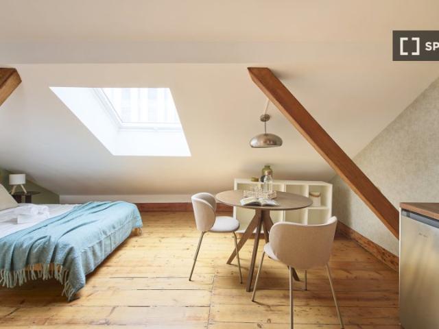 Quarto alugar em Santo António, Lisboa
