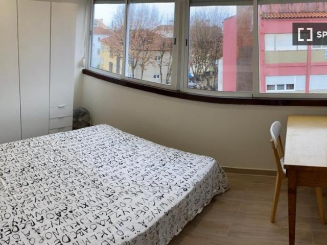 Apartamento alugar em Bairro de Campolide, Lisboa