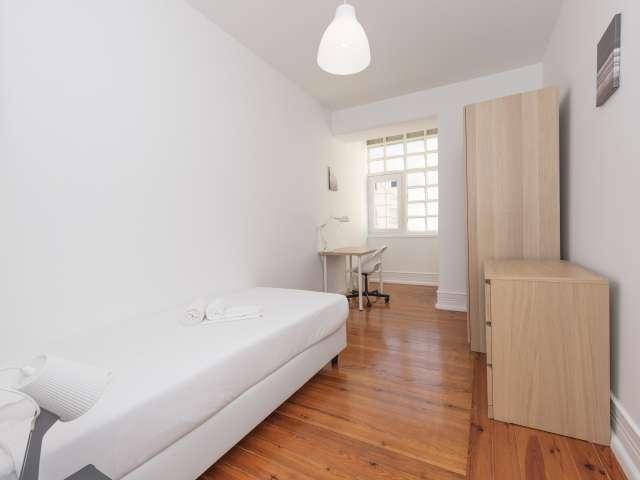 Quarto alugar em Avenidas Novas, Lisboa