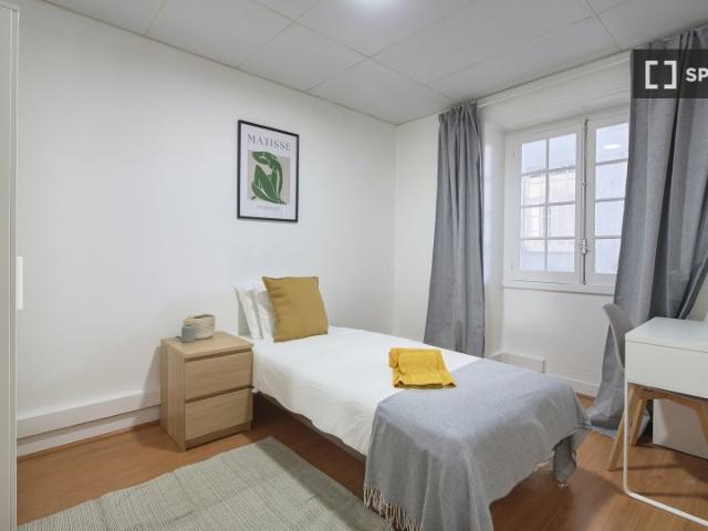 Quarto alugar em Santo António, Lisboa