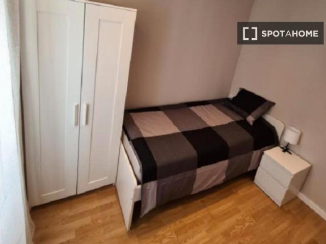 Quarto alugar em Lisboa