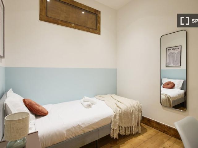 Quarto alugar em Santo António, Lisboa