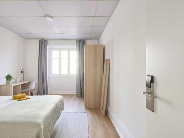 Quarto alugar em Santo António, Lisboa