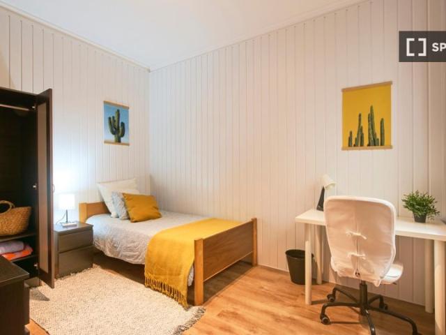 Quarto alugar em Avenidas Novas, Lisboa