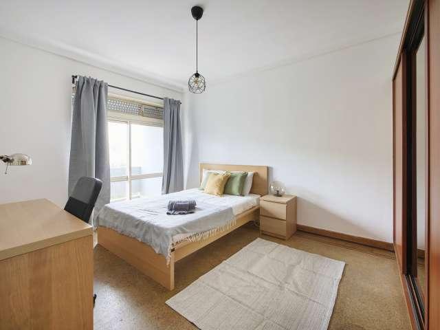 Quarto alugar em Olivais, Lisboa