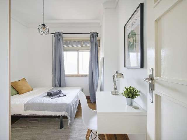 Quarto alugar em Olivais, Lisboa