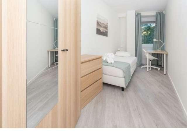 Quarto alugar em Avenidas Novas, Lisboa