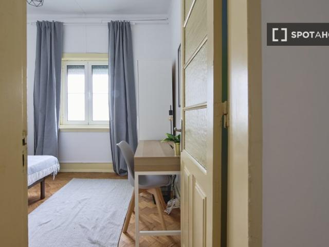 Quarto alugar em Avenidas Novas, Lisboa