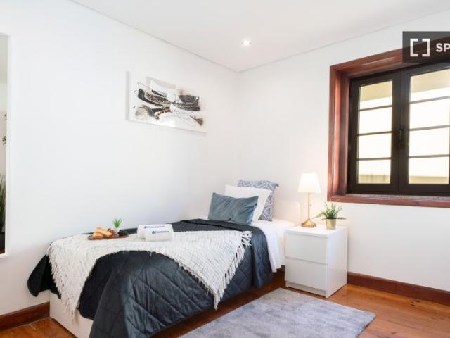 Room alugar em Porto, Moalde