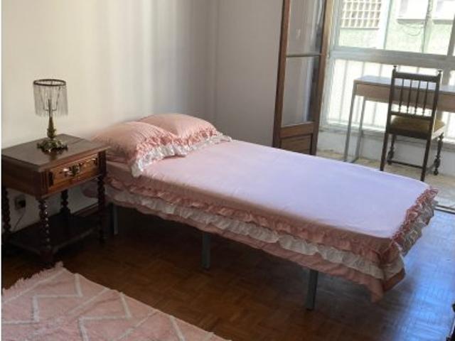 Quarto alugar em Odivelas, Lisboa