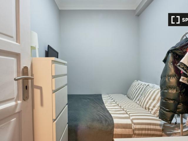 Quarto alugar em Falagueira, Amadora