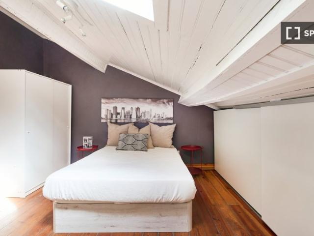 Quarto alugar em Damaia, Amadora