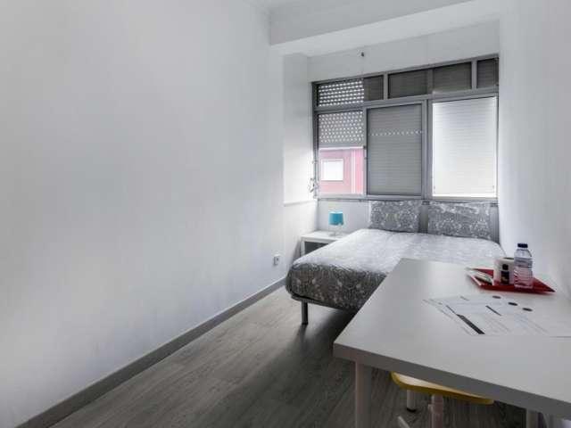 Quarto alugar em Falagueira, Amadora