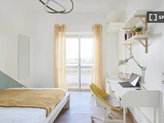 Quarto alugar em Damaia, Amadora