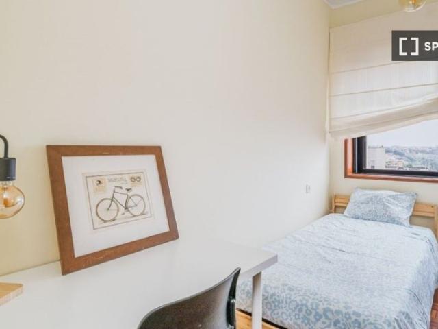 Quarto alugar em Aleixo, Porto