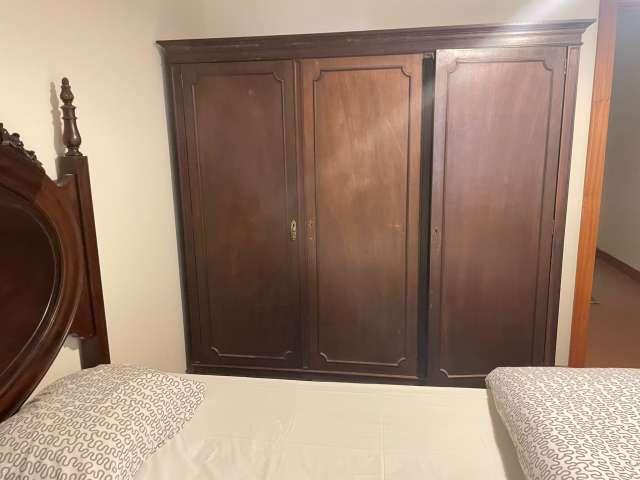 Quarto alugar em Porto, Aldoar
