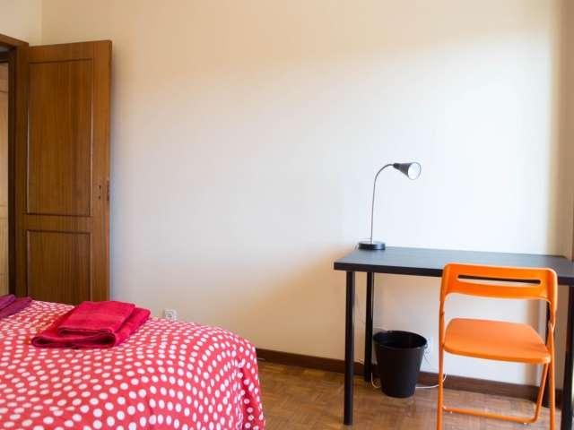 Quarto alugar em Porto