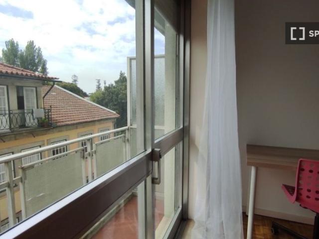 Quarto alugar em Porto, Lordelo Do Ouro