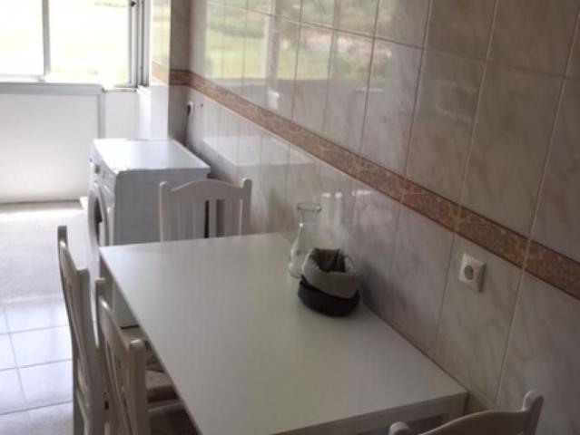 Quarto alugar em Serrado, Almada