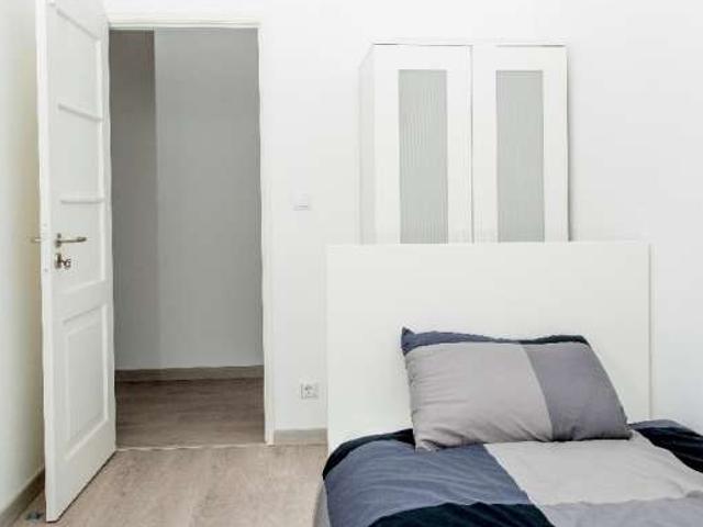 Quarto alugar em Núcleo Urbano Histórico de Sassoeiros, Cascais
