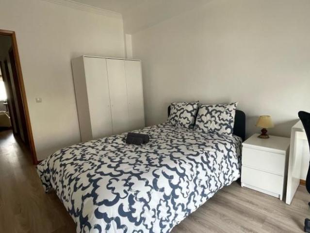 Quarto alugar em Quinta das Amoreiras, Almada