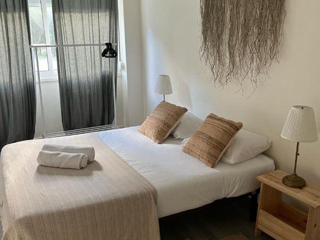 Quarto alugar em Bairro do Primeiro Torrão, Almada