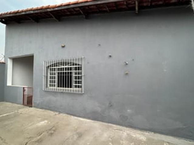 Casa aluguel em Região Imediata de Guaratinguetá, Região Metropolitana do Vale do Paraíba e Litoral Norte