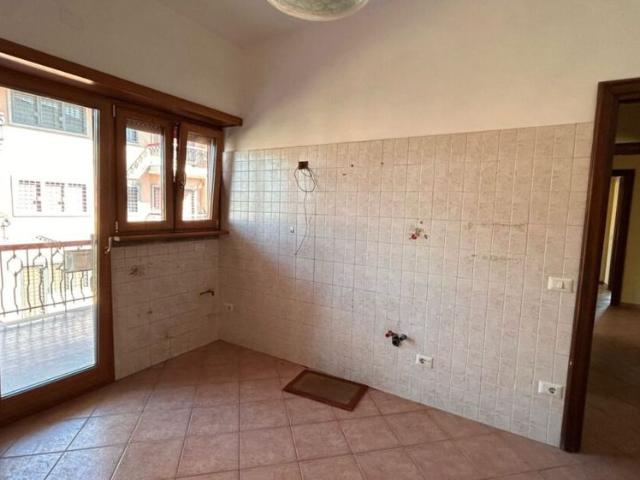 Villa Indipendente in affitto a Castro Pretorio, Roma