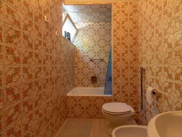 Quarto alugar em Tercena, Oeiras