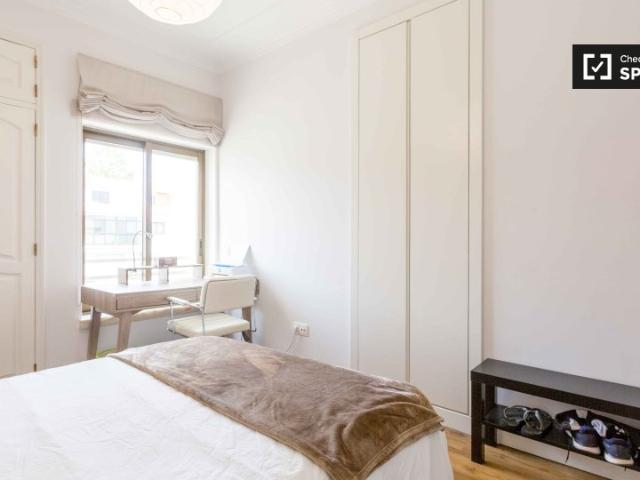 Quarto alugar em Quinta da Marinha, Cascais