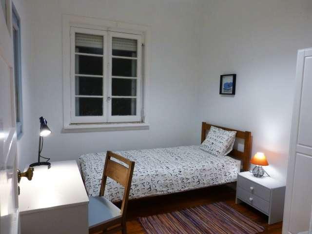 Quarto alugar em Lisboa