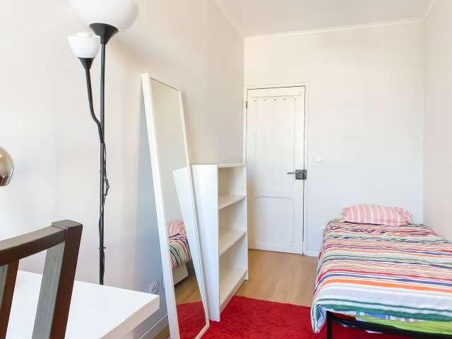 Quarto alugar em Avenidas Novas, Lisboa