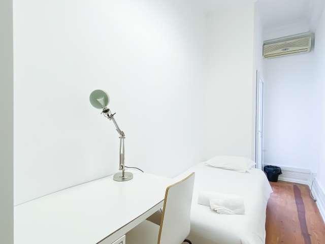 Quarto alugar em Avenidas Novas, Lisboa
