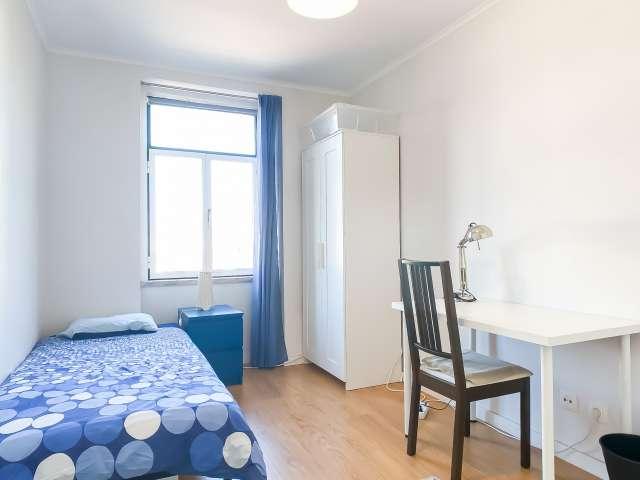 Quarto alugar em Avenidas Novas, Lisboa