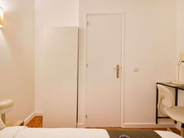 Quarto alugar em Avenidas Novas, Lisboa